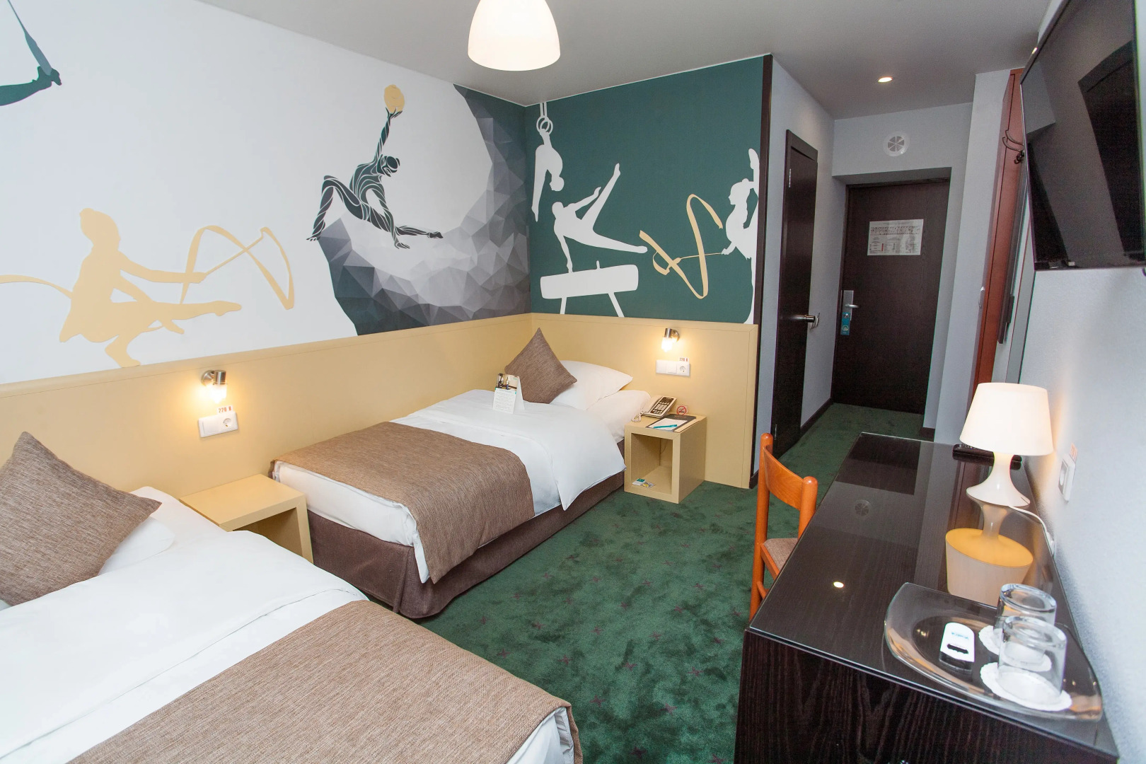 Отель Восток