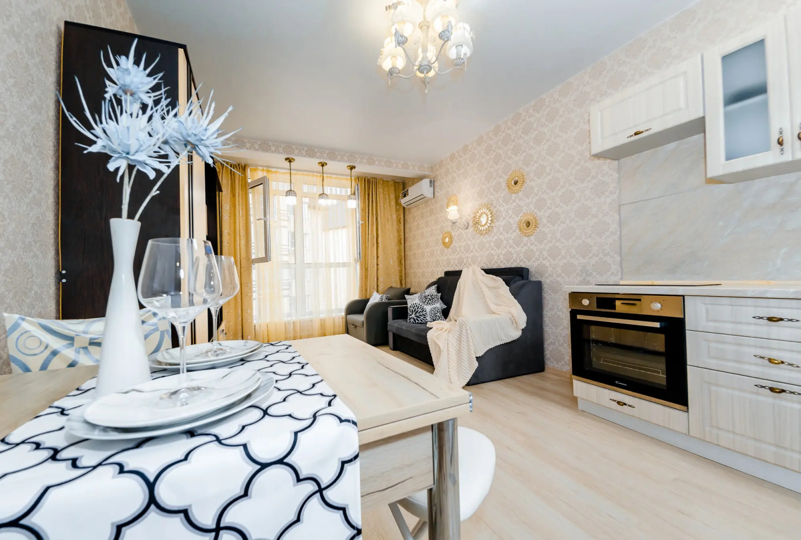 Апартаменты B-Flats Таманская 121