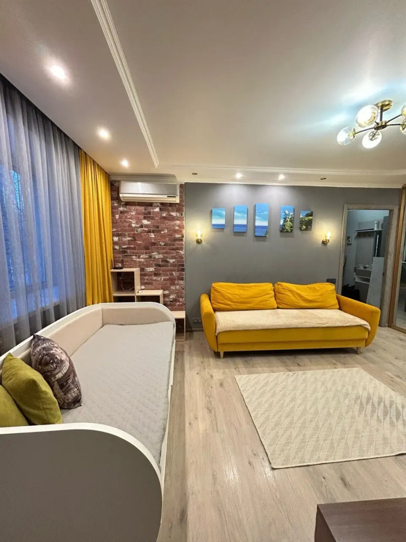 Апартаменты с дизайнерским ремонтом у парка