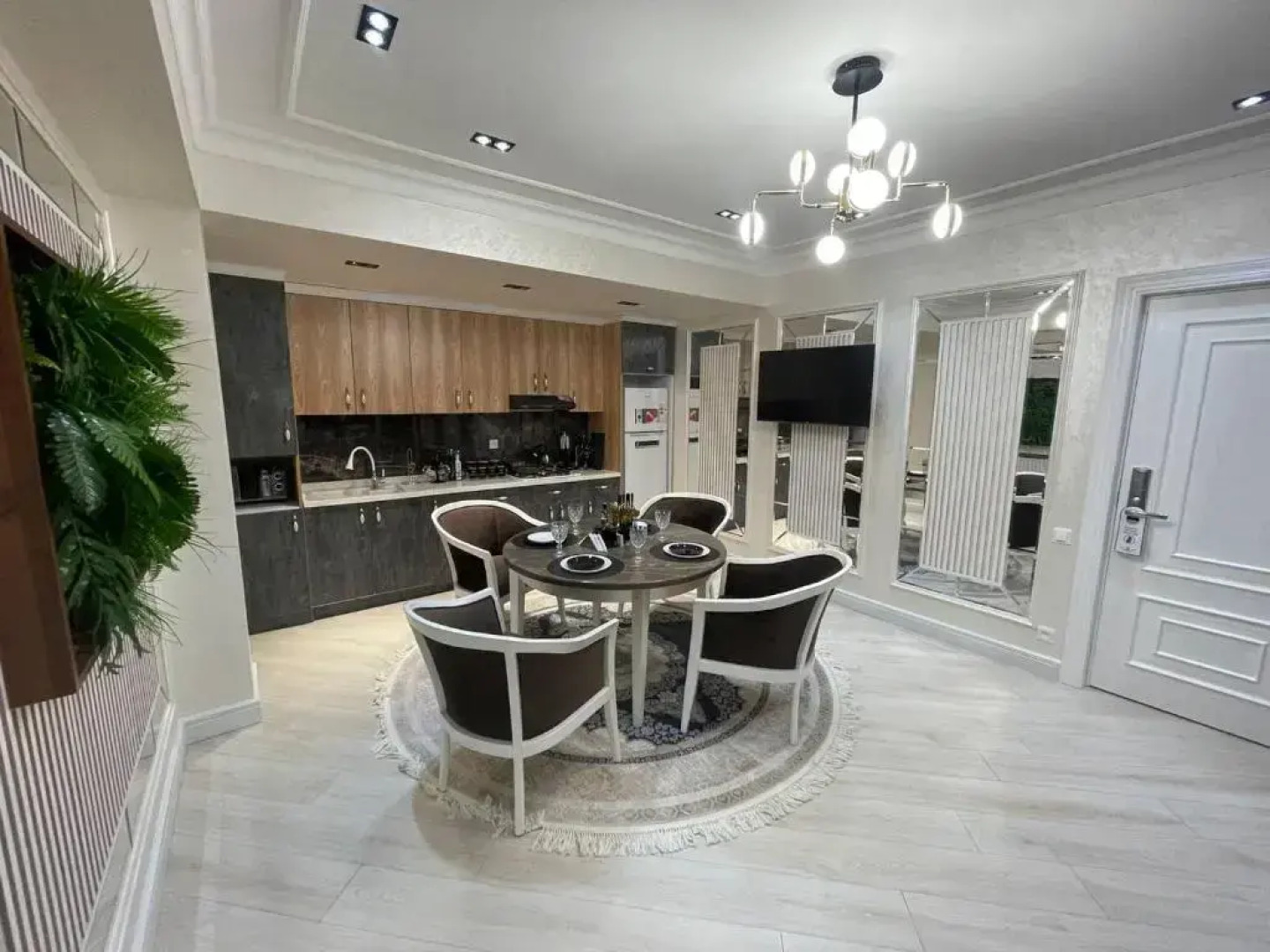 Отель Zarafshon Grand