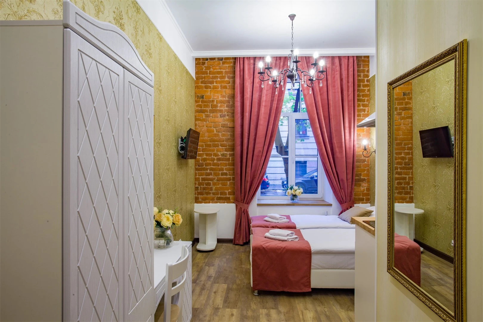 Апарт-Отель Петровский Арт Лофт