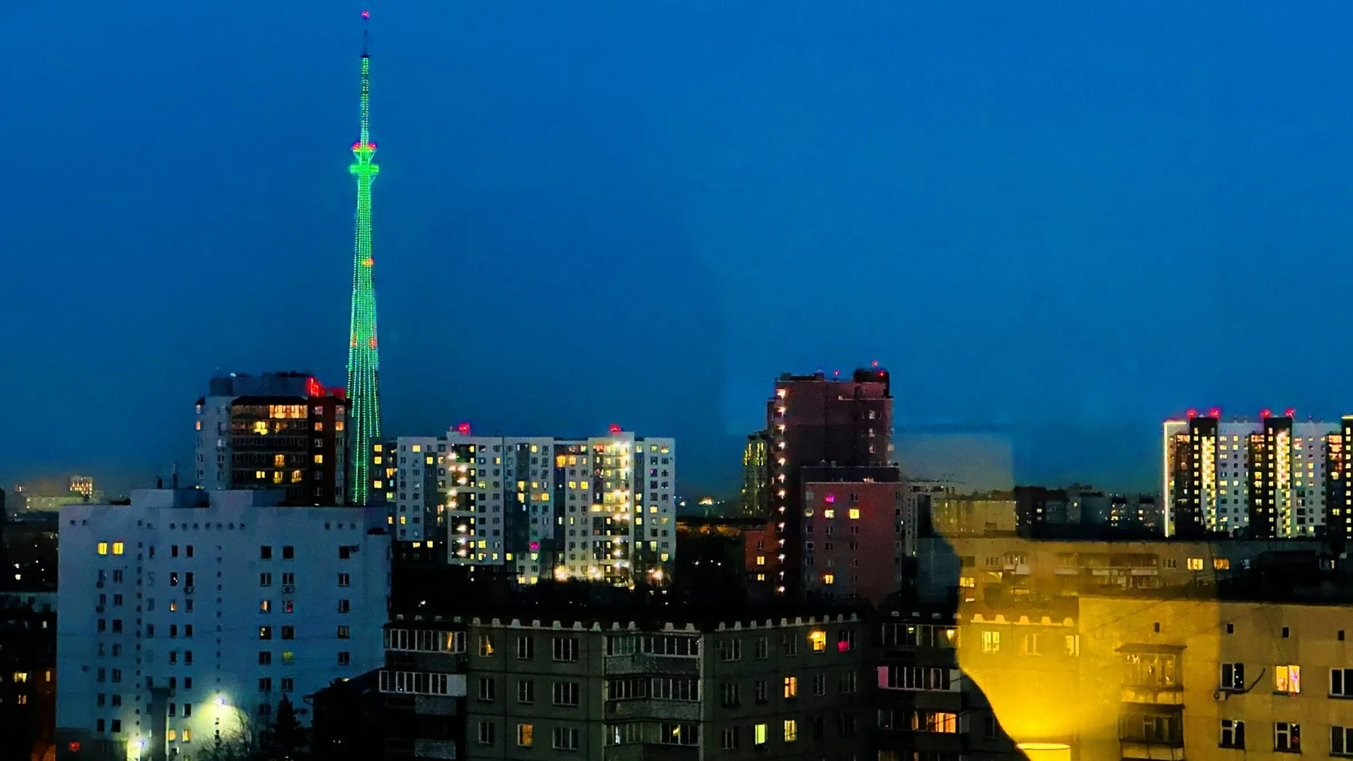 Квартира 3х комнатная с панорамой центра, 11 этаж