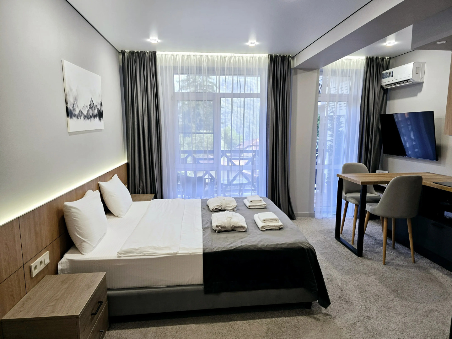 Апартаменты Панорама Ачишхо номер Superior с балконом и видом на горы