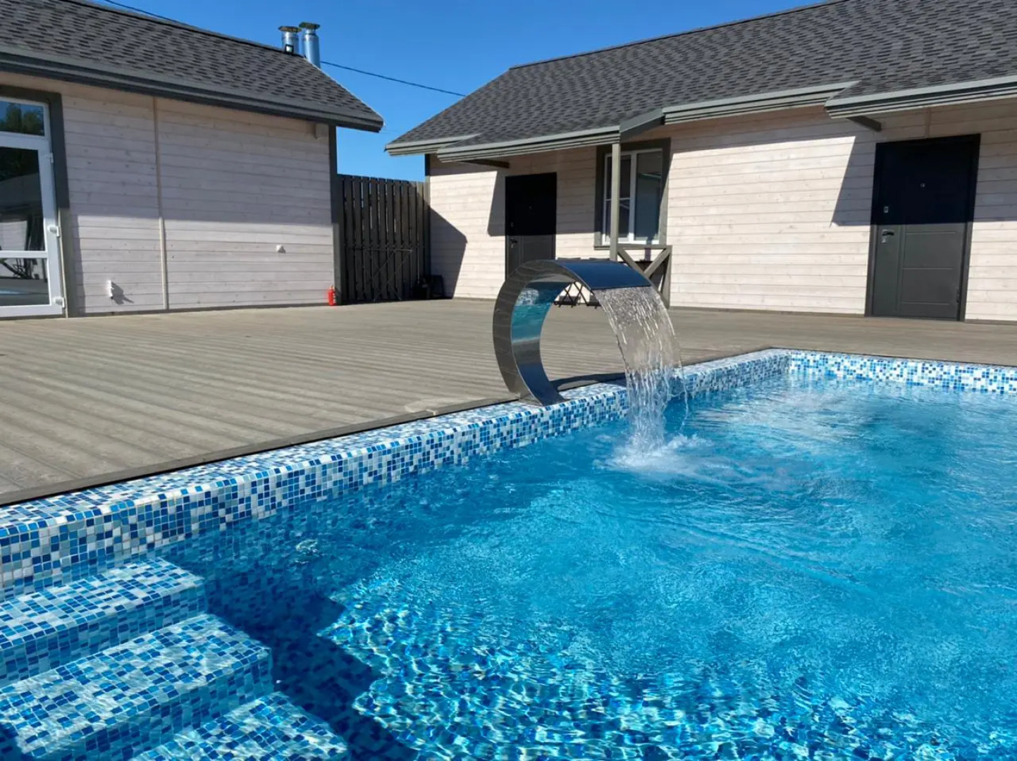 Апартаменты Белая ворона