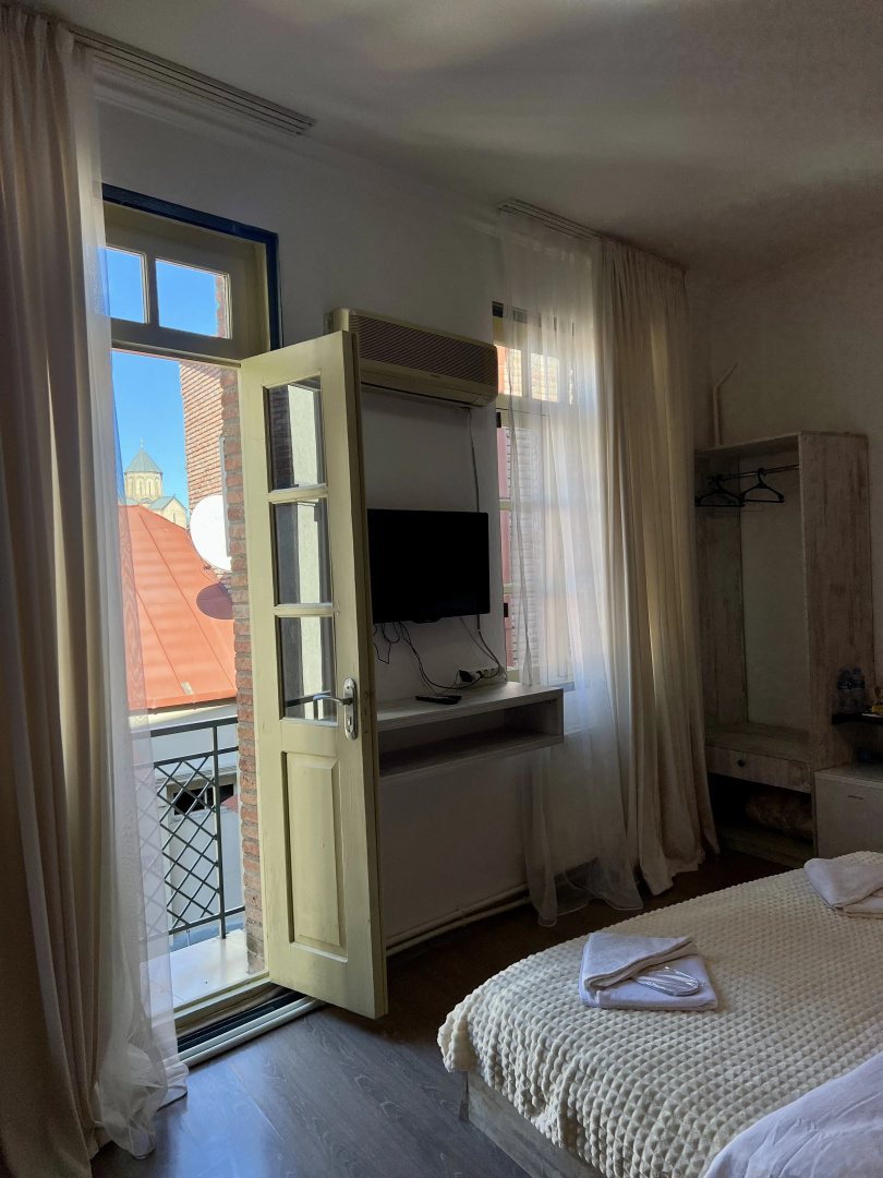 Отель Vernisa