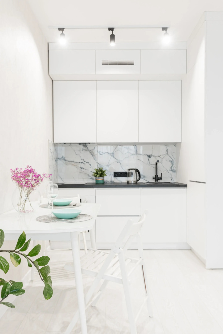 Апартаменты Дизайнерские на 24 Этаже с Панорамными Окнами