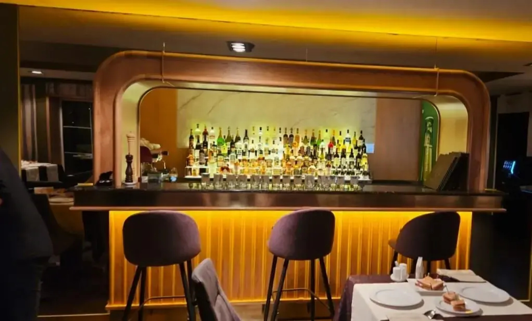 Отель Медведь