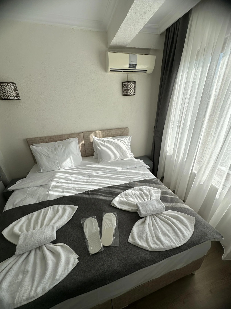 Big Orange Hotel