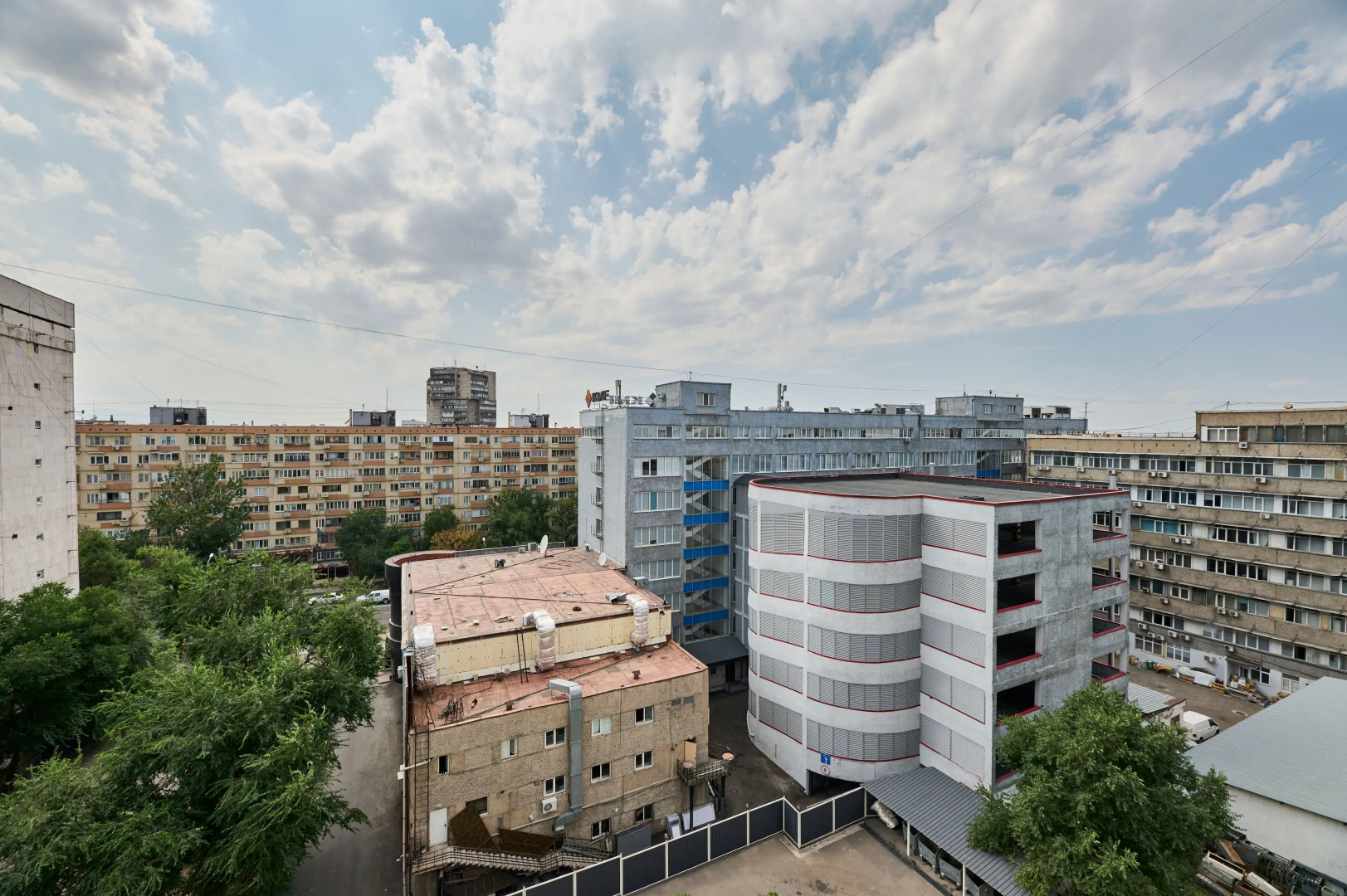 Апартаменты Квартира у Арбата в центре Алматы