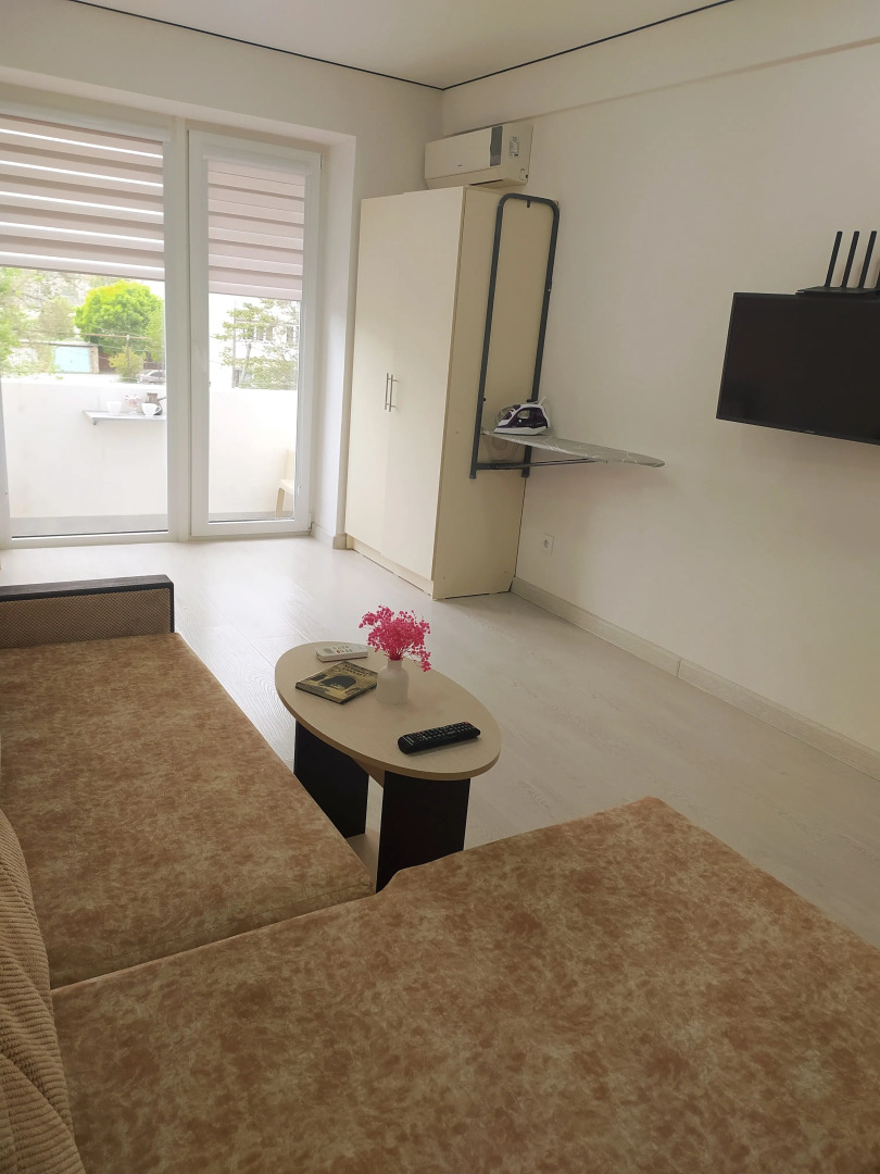 Квартира у набережной и пляжа Бриз