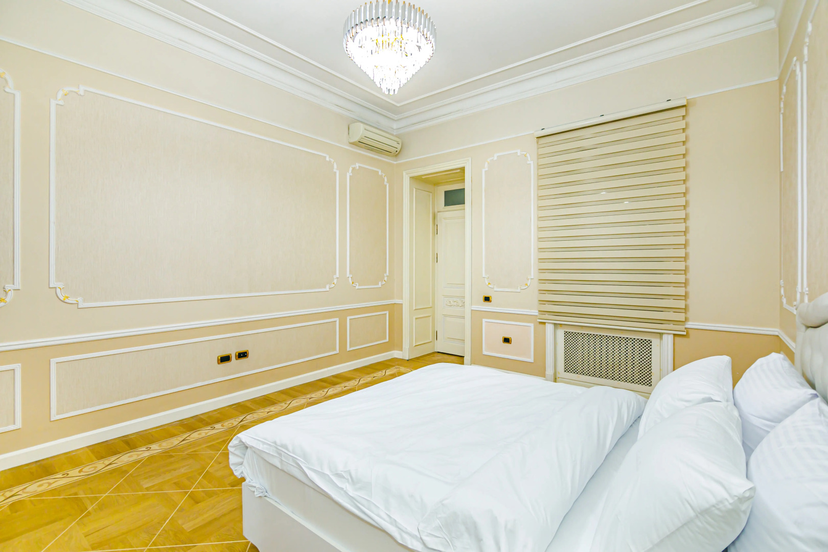 Апартаменты Luxury 7 Bedroom in Nizami street