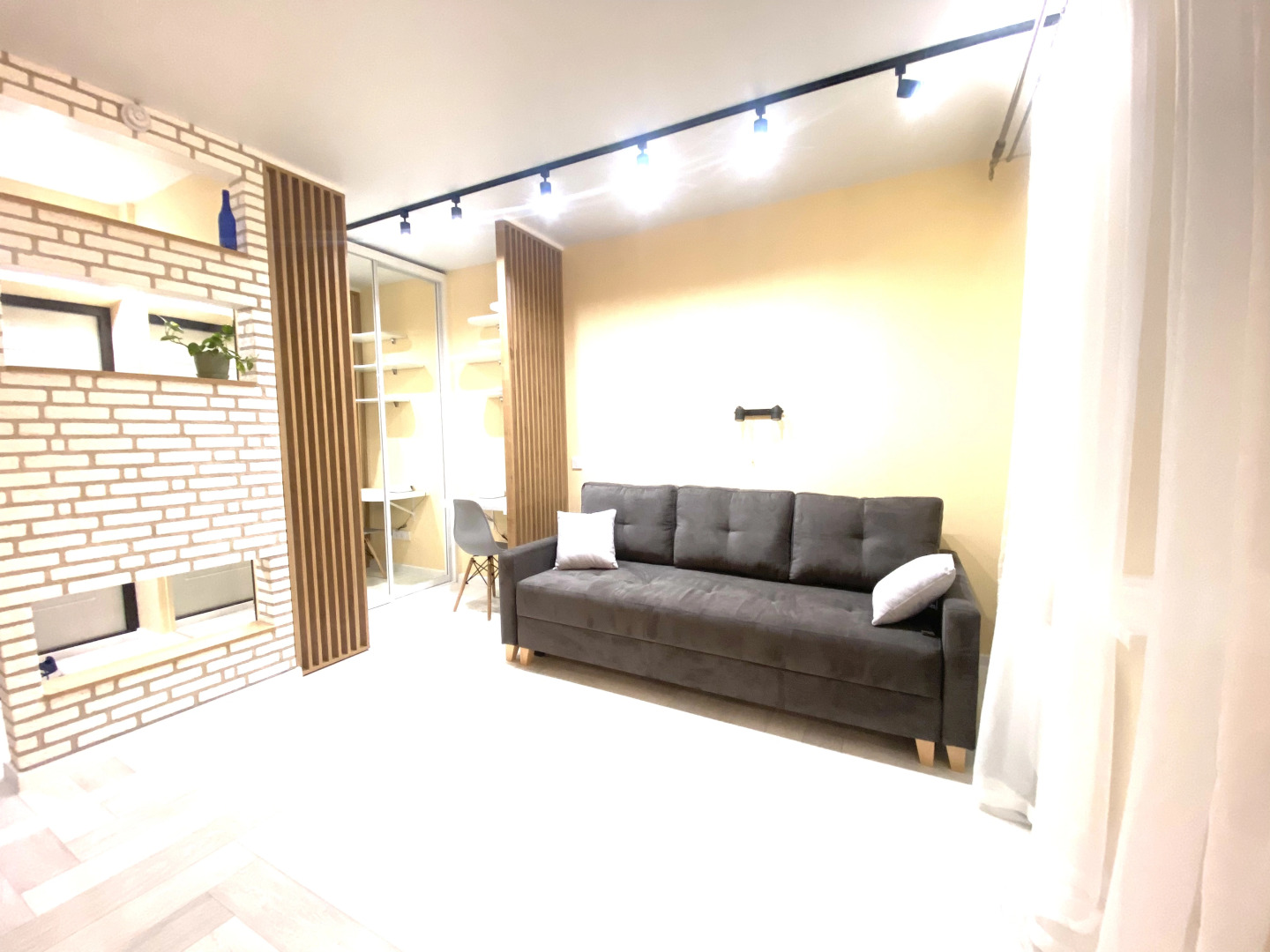 Апартаменты Метро Грушевка