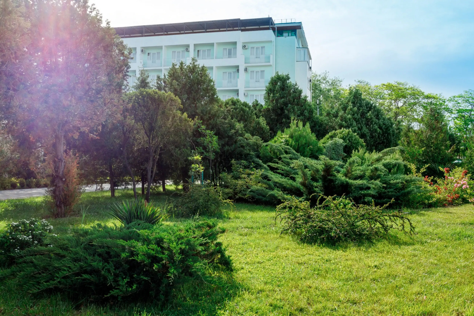 Парк-Отель Лазурный Берег