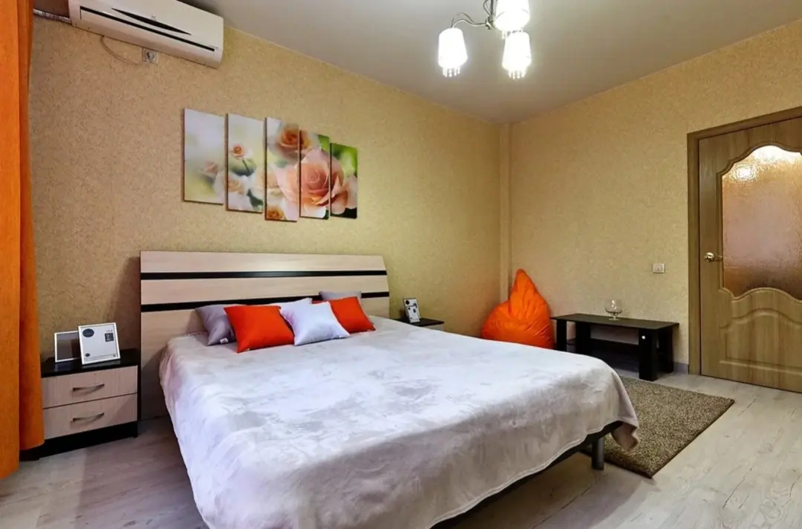 Апартаменты Орандж в пгт Яблоновский, Yana Apart