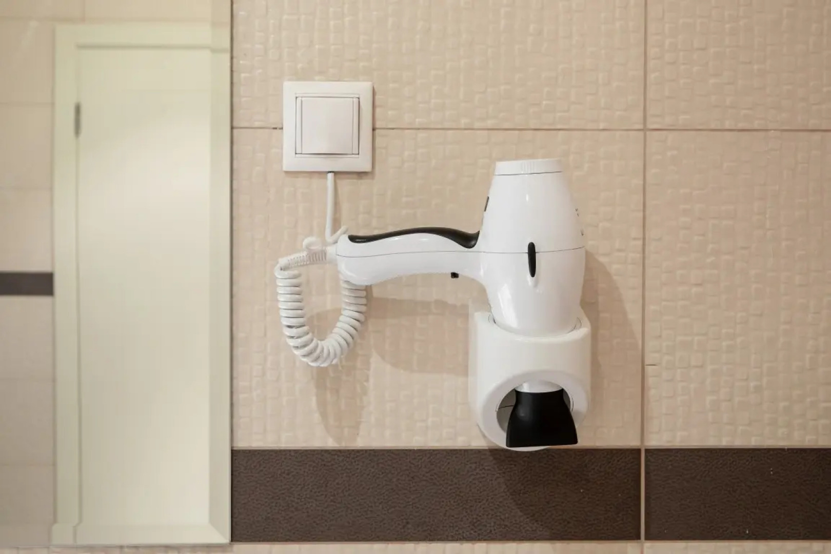 Rockmond 61 Junior Suite 1