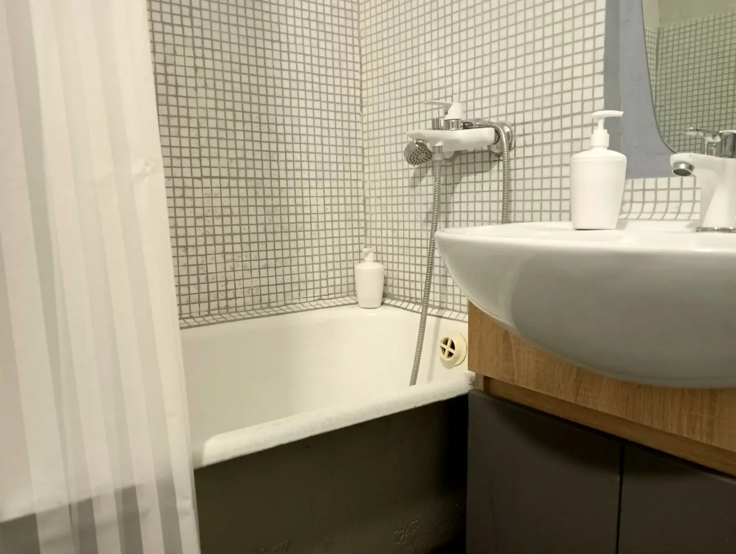 Апартаменты на Геологоразведчиков