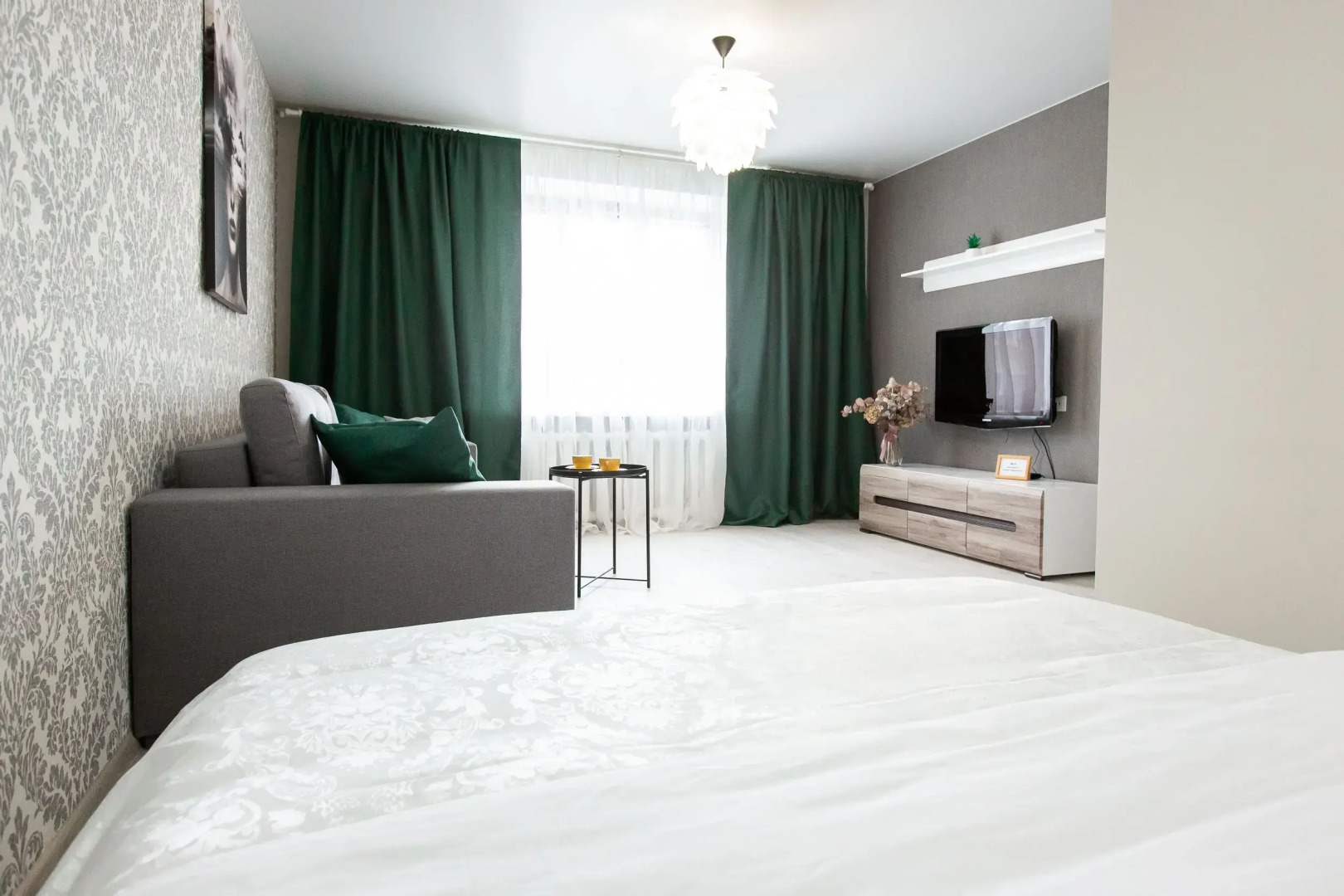 Апартаменты Ladgorna на Обойной 4/2