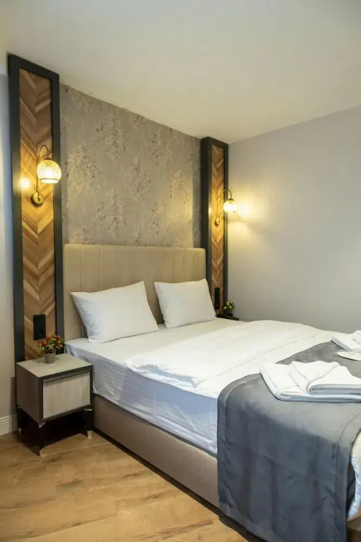 Отель Linda Port Hotel