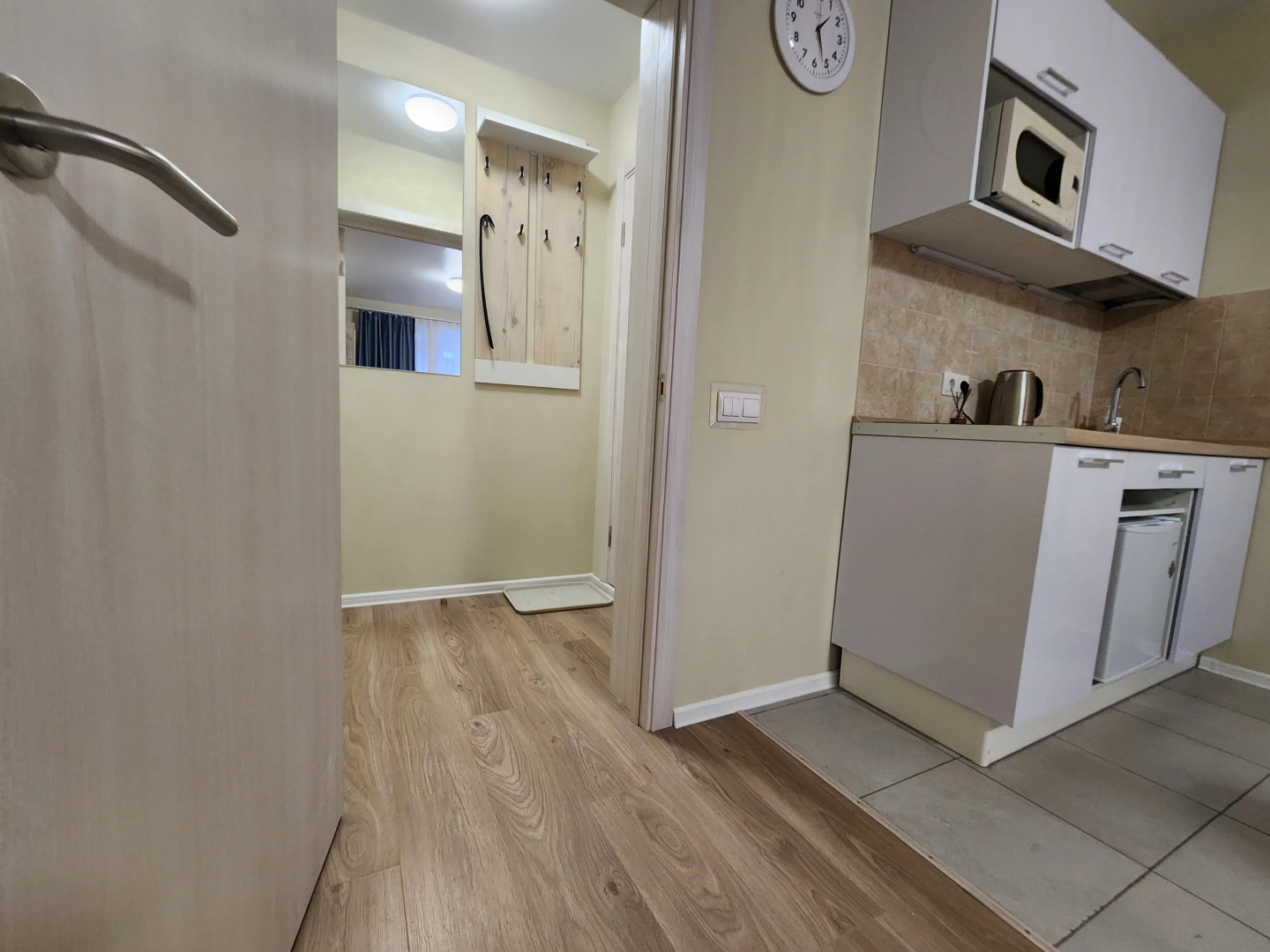 Квартира Третья студия на Ларюшина 4/1