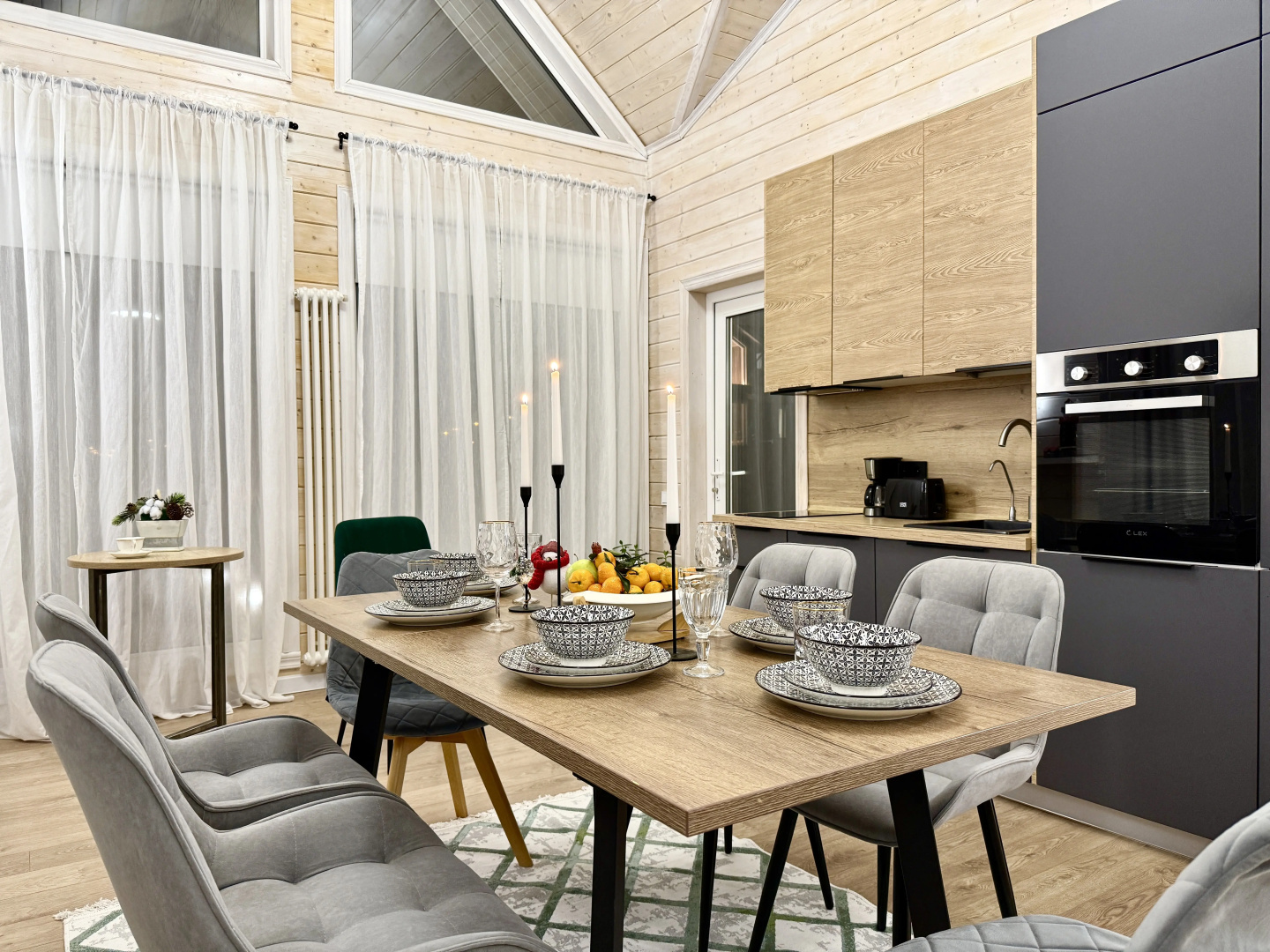 Частный дом Частный уютный дом от Sheluha House