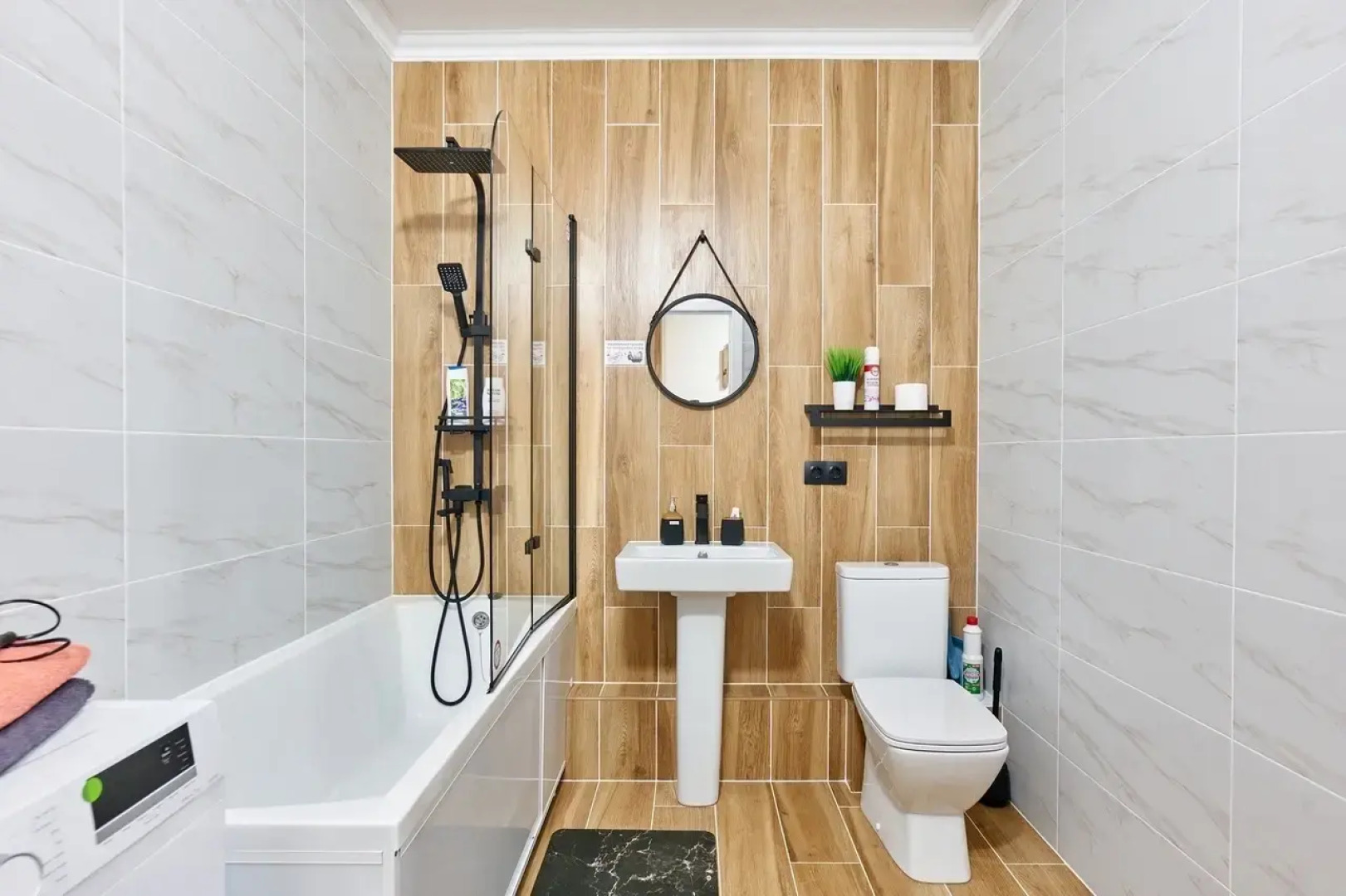 Квартира Студия в новом доме ЖК Премьер, самый центр города у Гипермаркет Семья по адресу Николая Островского 52 на 4 человек