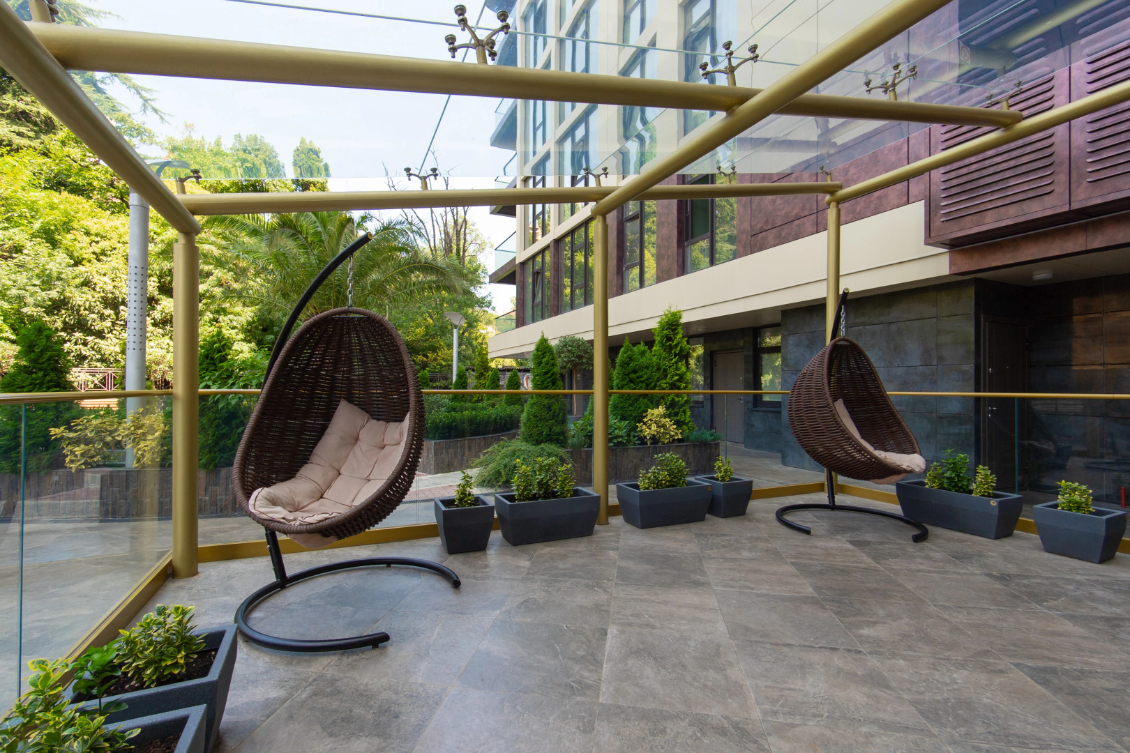 Апартаменты студия в элитном ЖК Метрополь от LetoApart