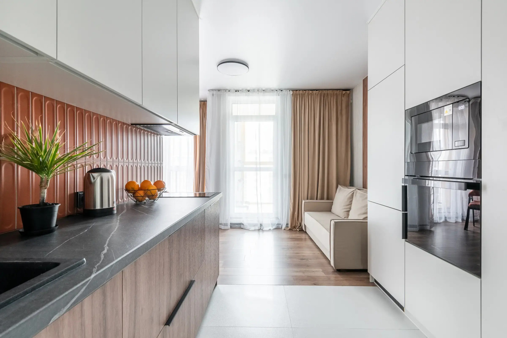 Квартира Студия на сутки Минск Мир Современная техника Бесконтактный заезд Балкон Wi-Fi Парковка