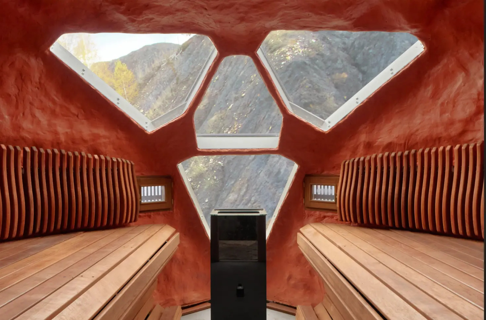 Отель Аномалия