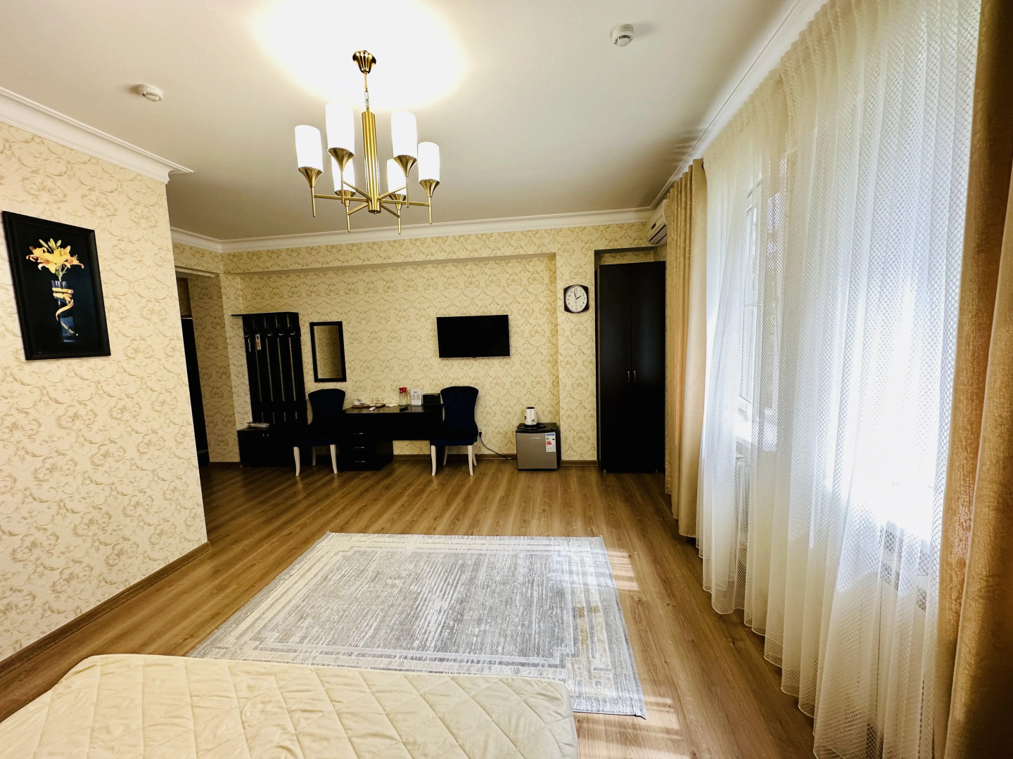 Отель ВОСТОК