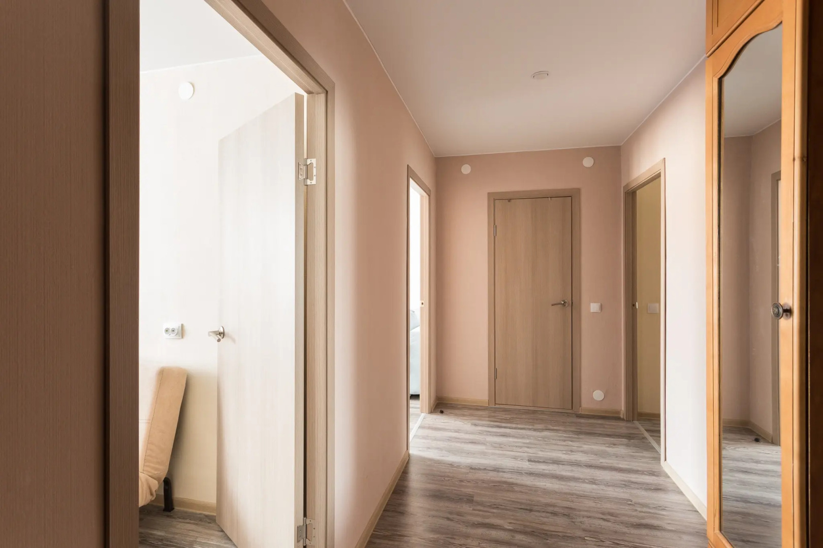 Апартаменты Живи Уютно Большой дружной семьей