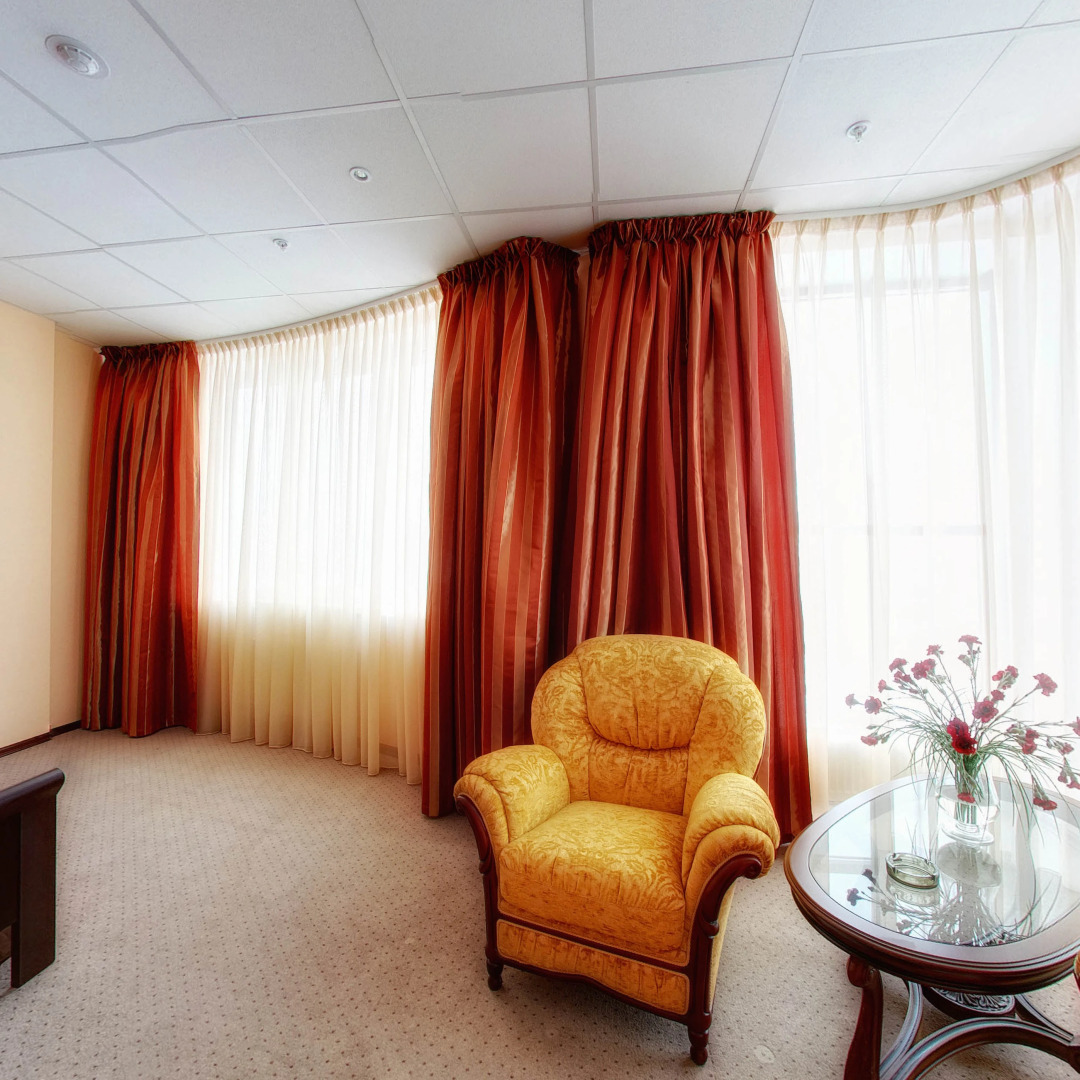 Отель Парус