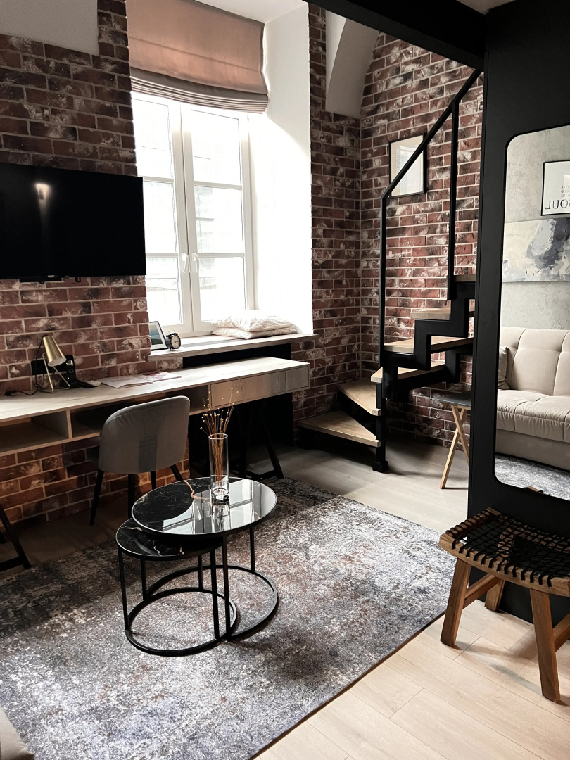 Отель 1715 Duplex Hotel