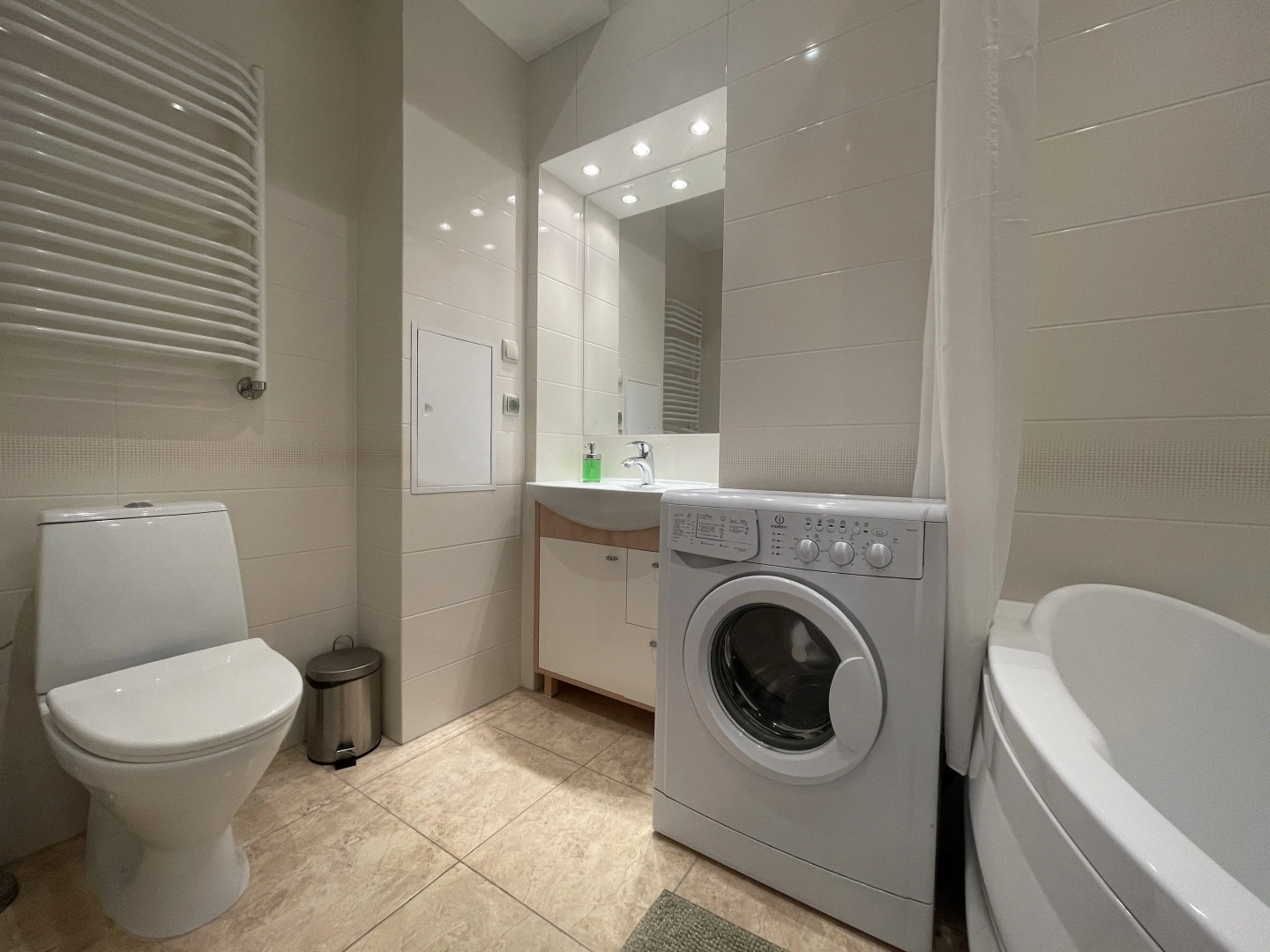Апартаменты 3-комнатные HomeApart пр-т Независимости, 13