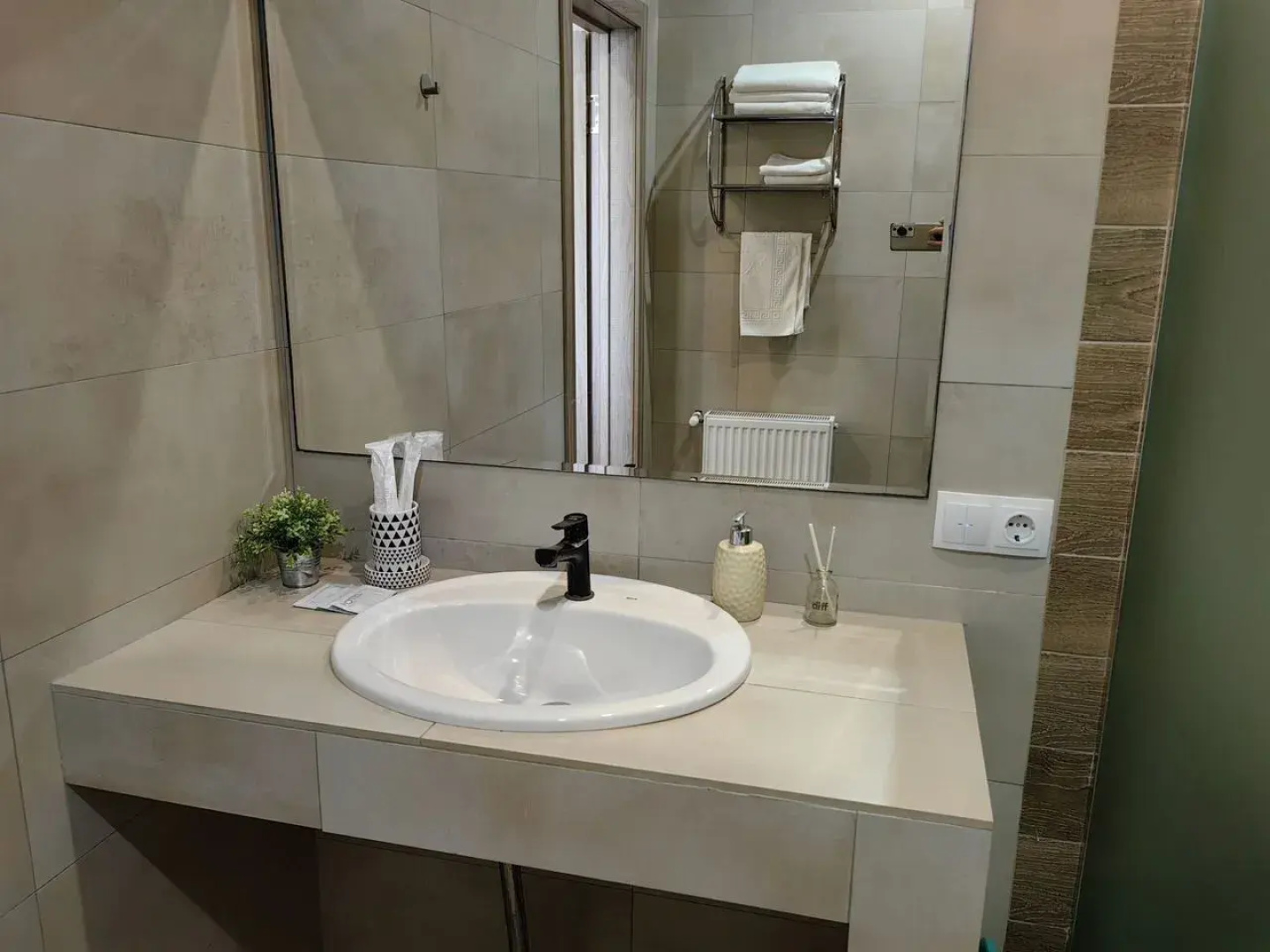 Апартаменты 40 м² на Первой Линии Моря