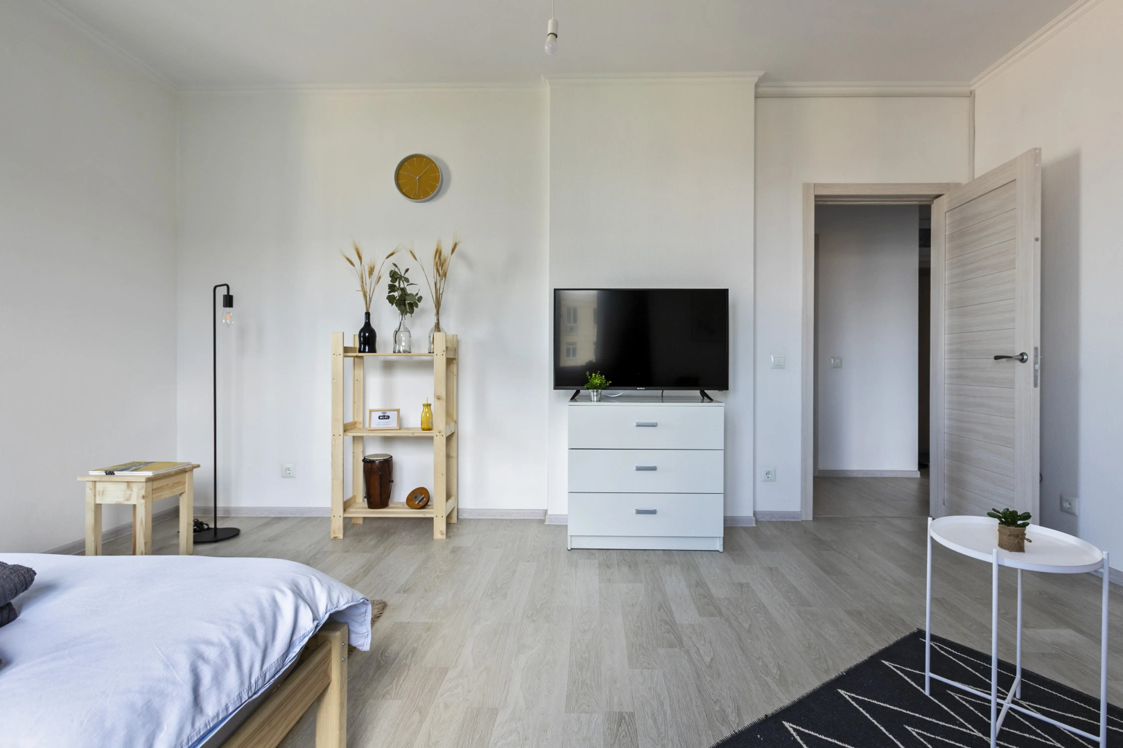 Great view 2-rooms Apartment 2 Min Walk to Raykin Plaza