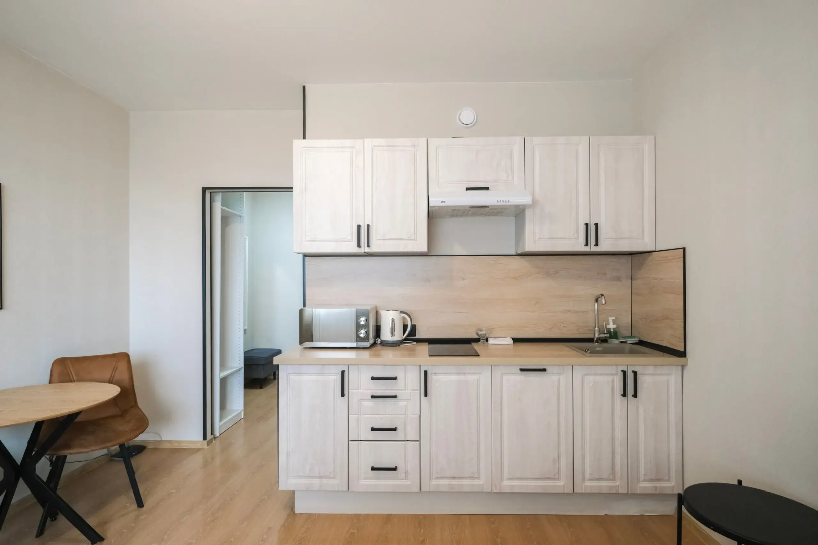 Апартаменты Домант Романова 60/1