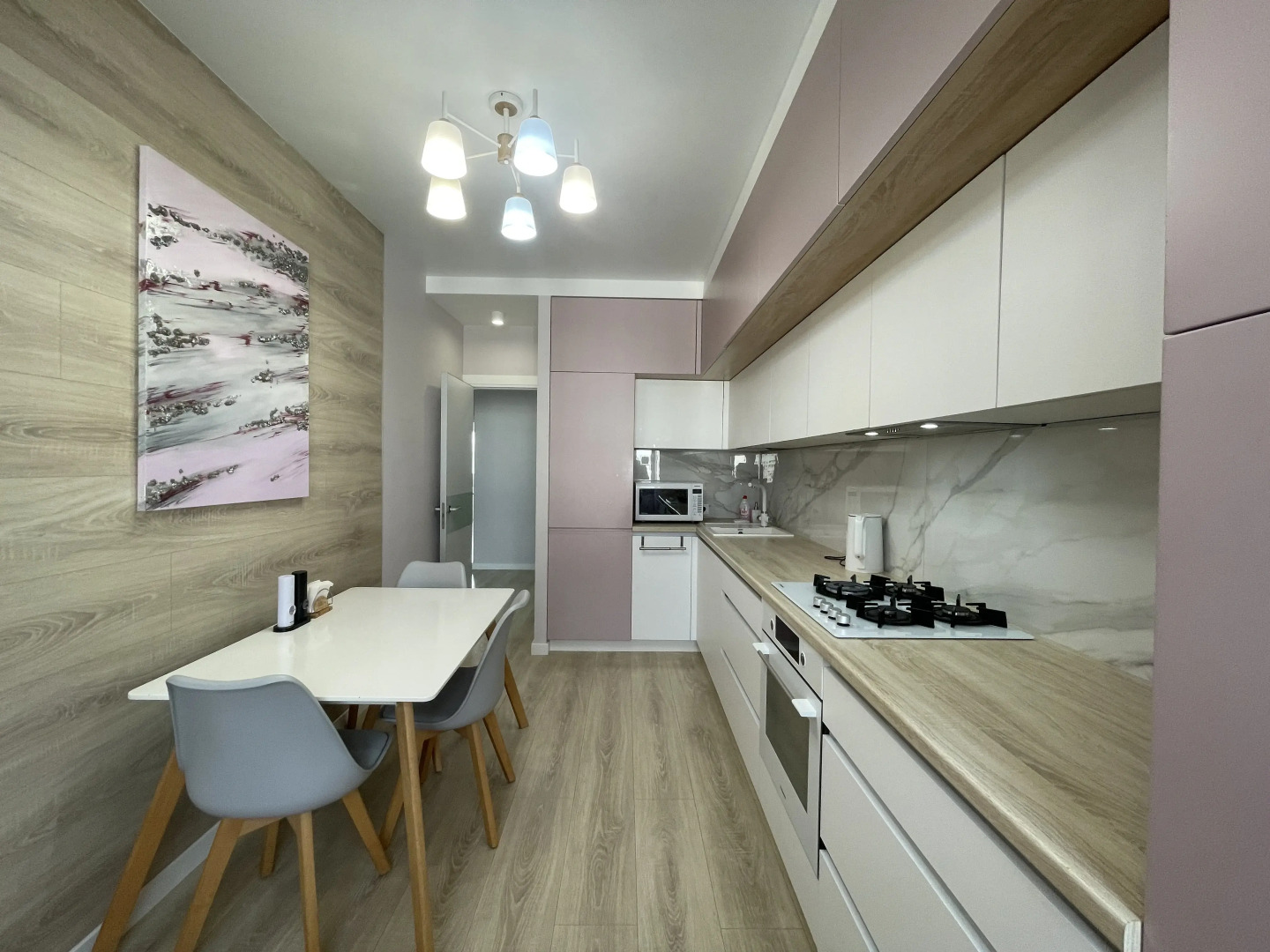 Квартира "Семейная с видом на горы и море!"