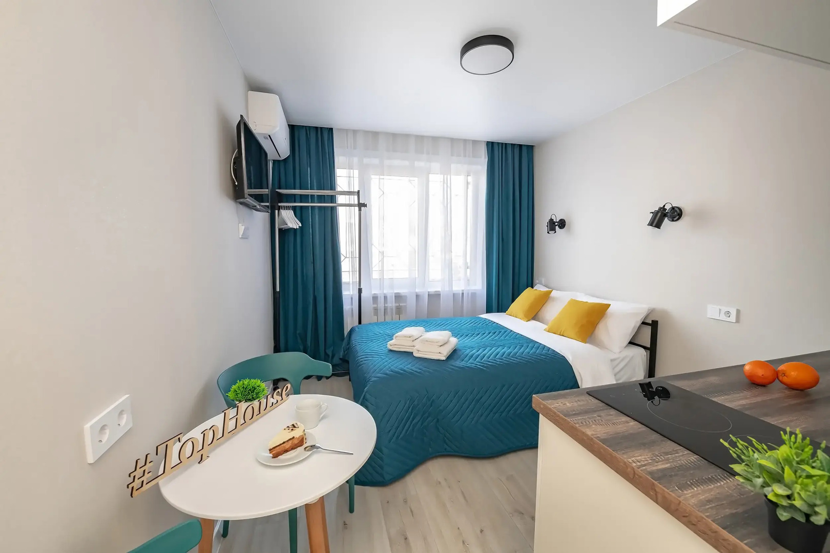 Апартаменты TopHouse на Калинина 105, 6