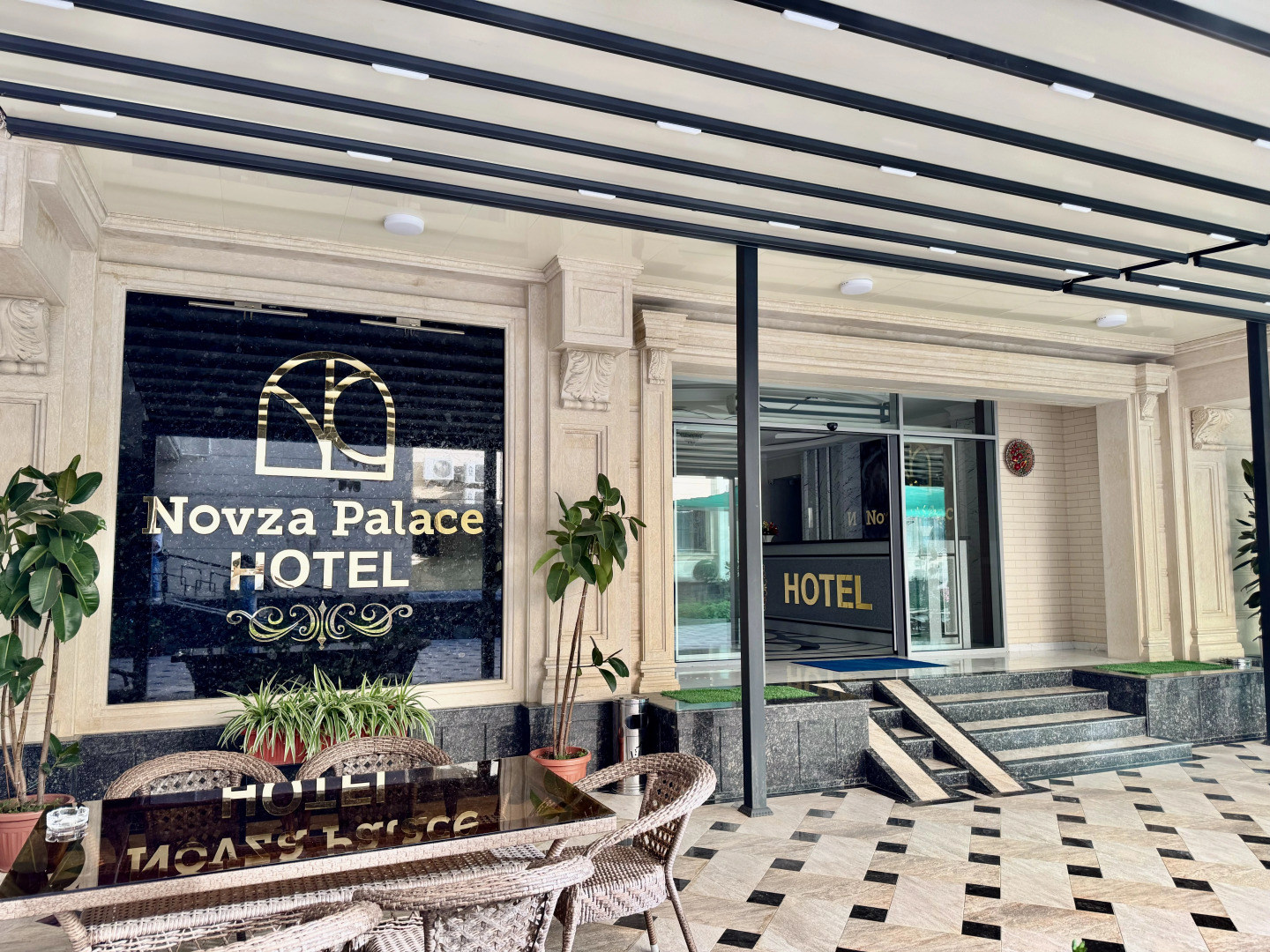 Отель Novza Palace Hotel