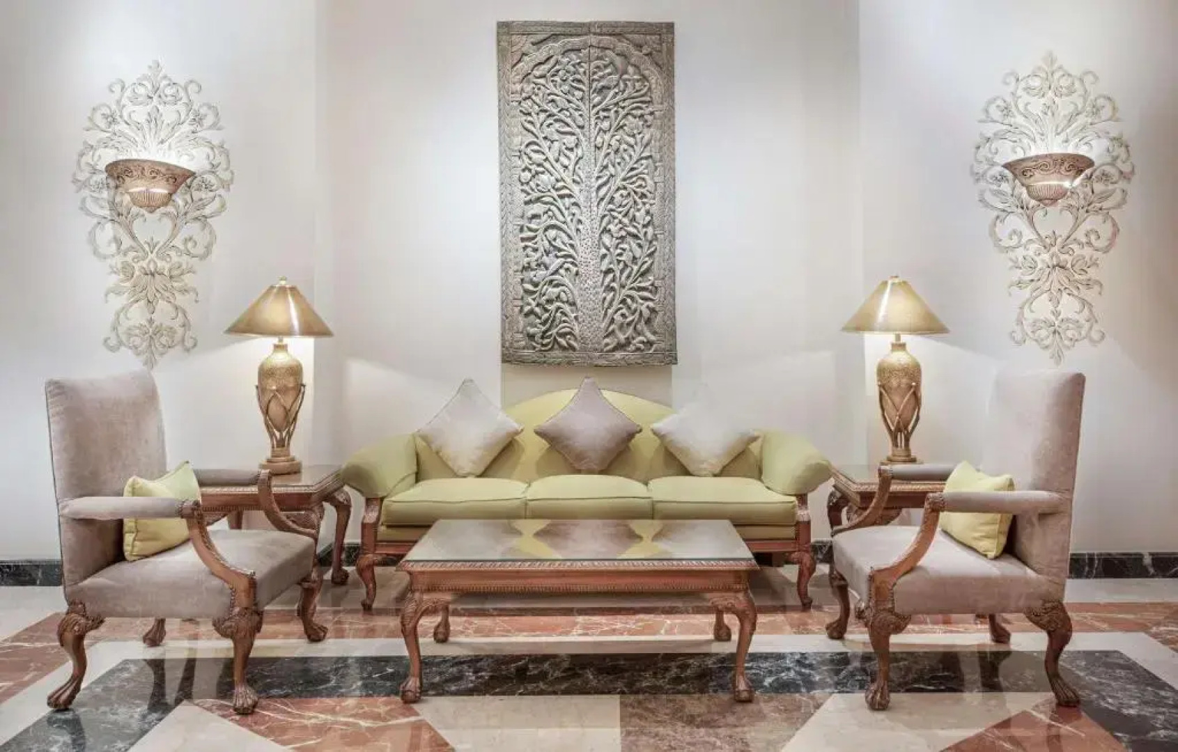 Ночлег и завтрак (B&B) Steigenberger Nile Palace Luxor Travel