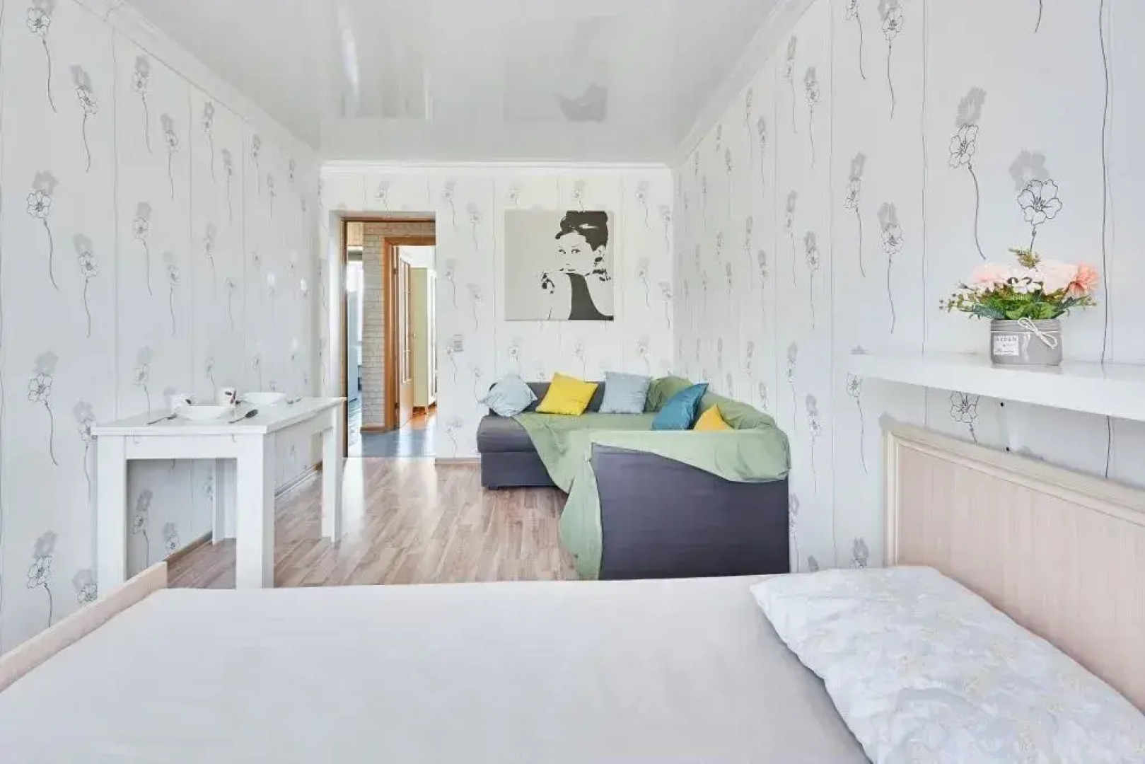 Квартира на Холодильной Улице 57А