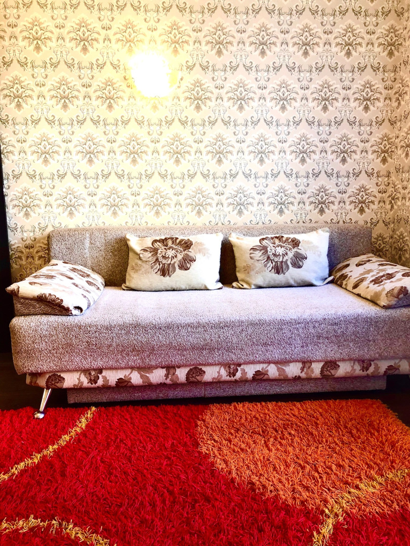 Двухкомнатная квартира на набережной