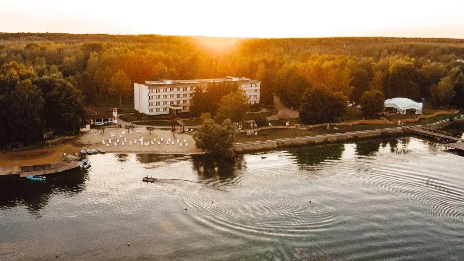 Отель Лунево на Волге