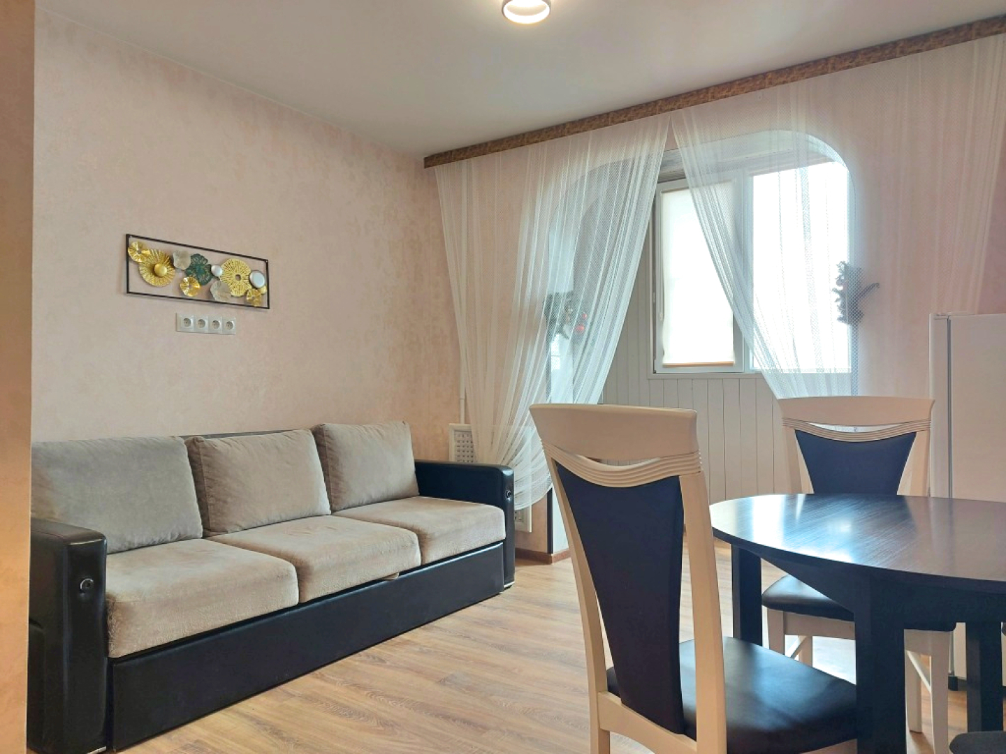 Квартира на Платановом бульваре