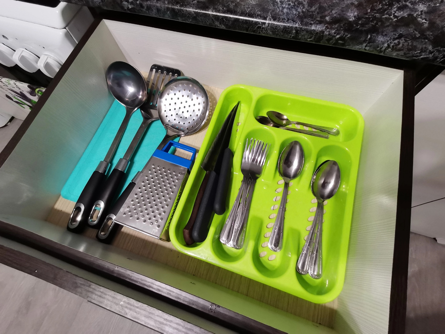 Апартаменты Сутки как дома на Трегубенко 61