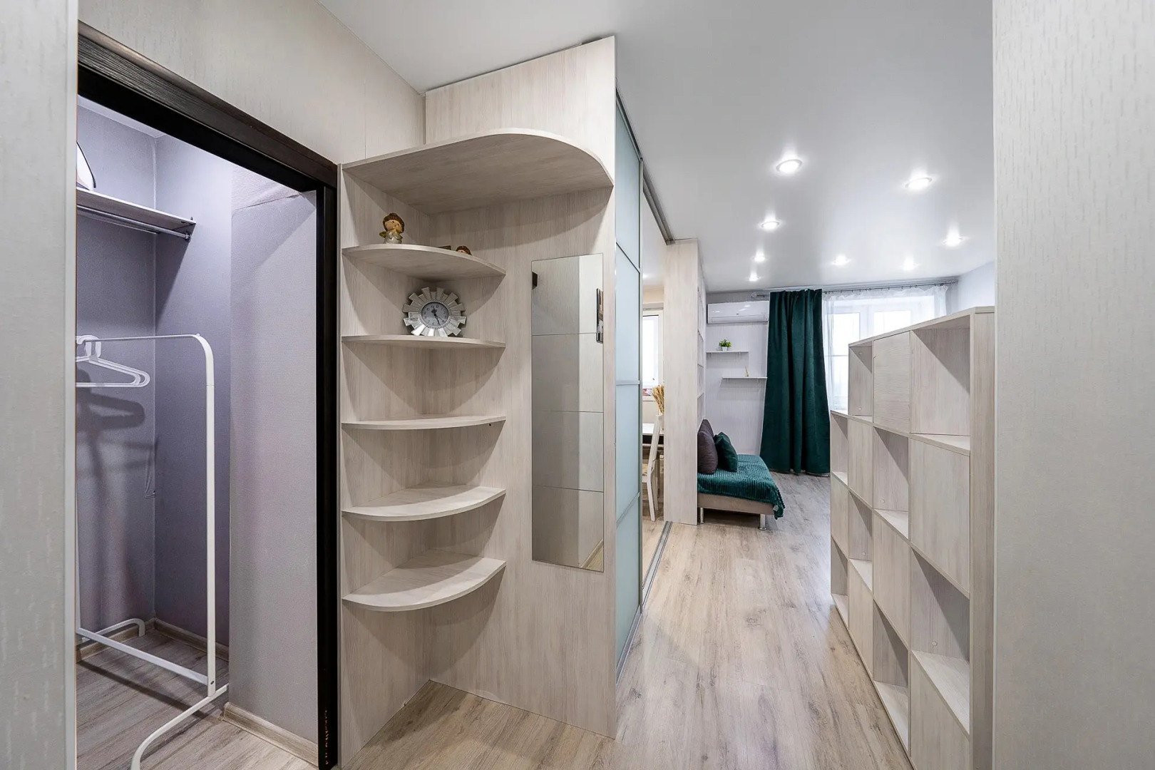 Апартаменты InnDays на Болдина 1к1