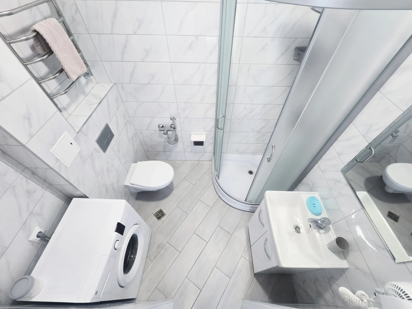 Квартира на 1м этаже со своей зоной отдыха и оборудованной кухней