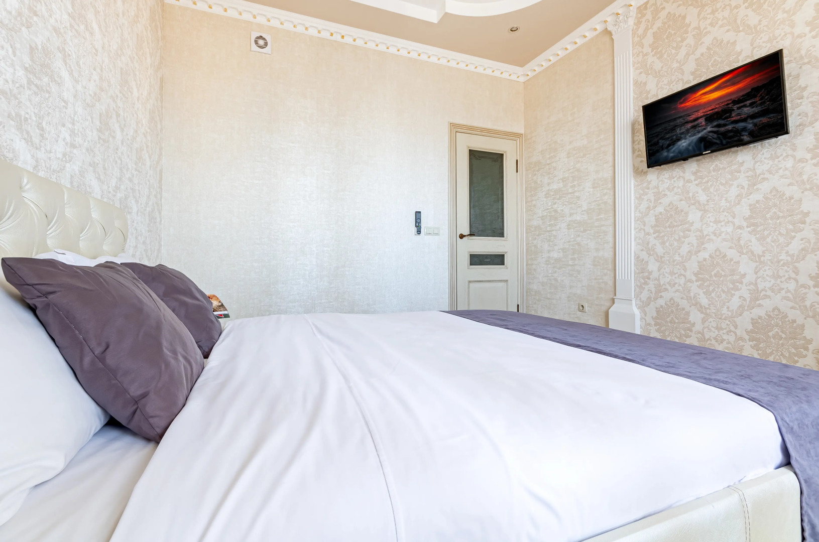 Апартаменты стильные формата евро2 в центре ФМР