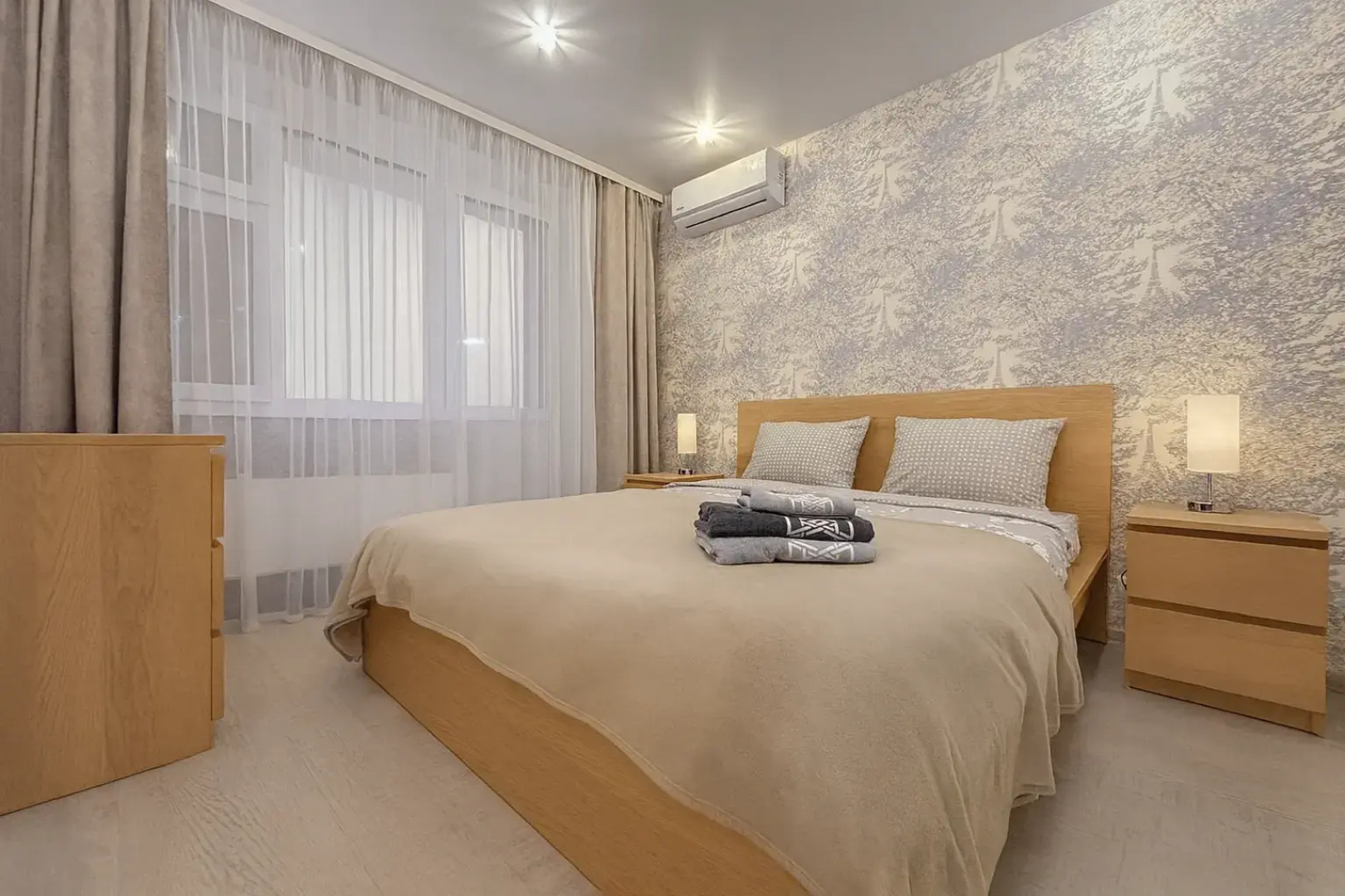 Квартира Комфортная 2-комнатная квартира в центре Нижнего