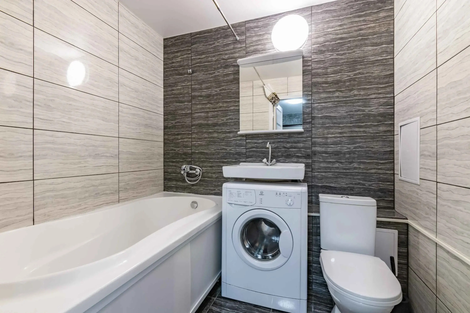 Апартаменты DreamHouse на Спутников